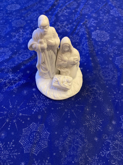 Vintage Nativity Statue, Porcelain, 4 inches