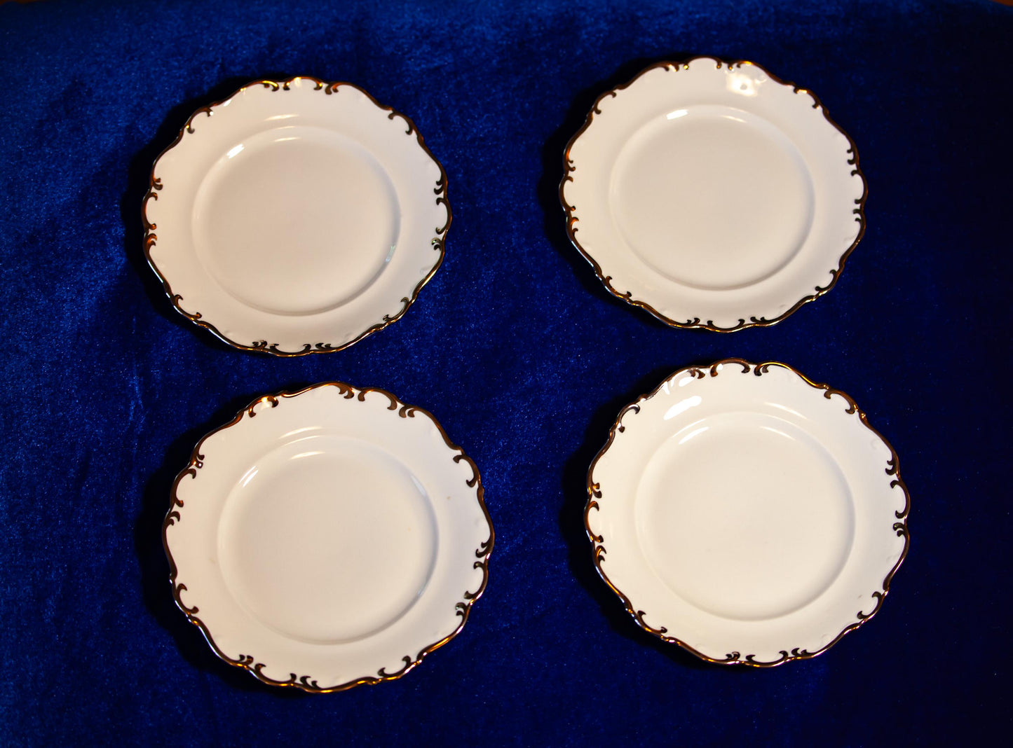 Vintage Schumann Arzberg Platinum Elegance Set of 4 Bread and Butter Plates 6.25 in.