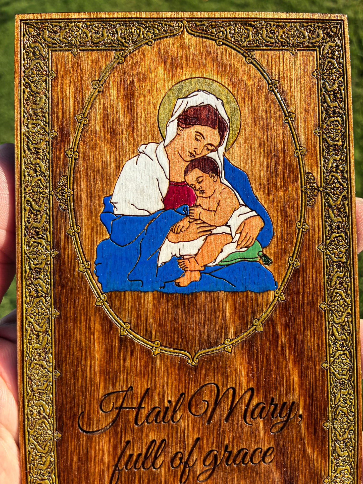 Hand-Colored Hail Mary Madonna and Child Wall Art – 4x6 Engraved Birch Wood Catholic Wall Art – Hand-Colored Marian Art – Made in the USA